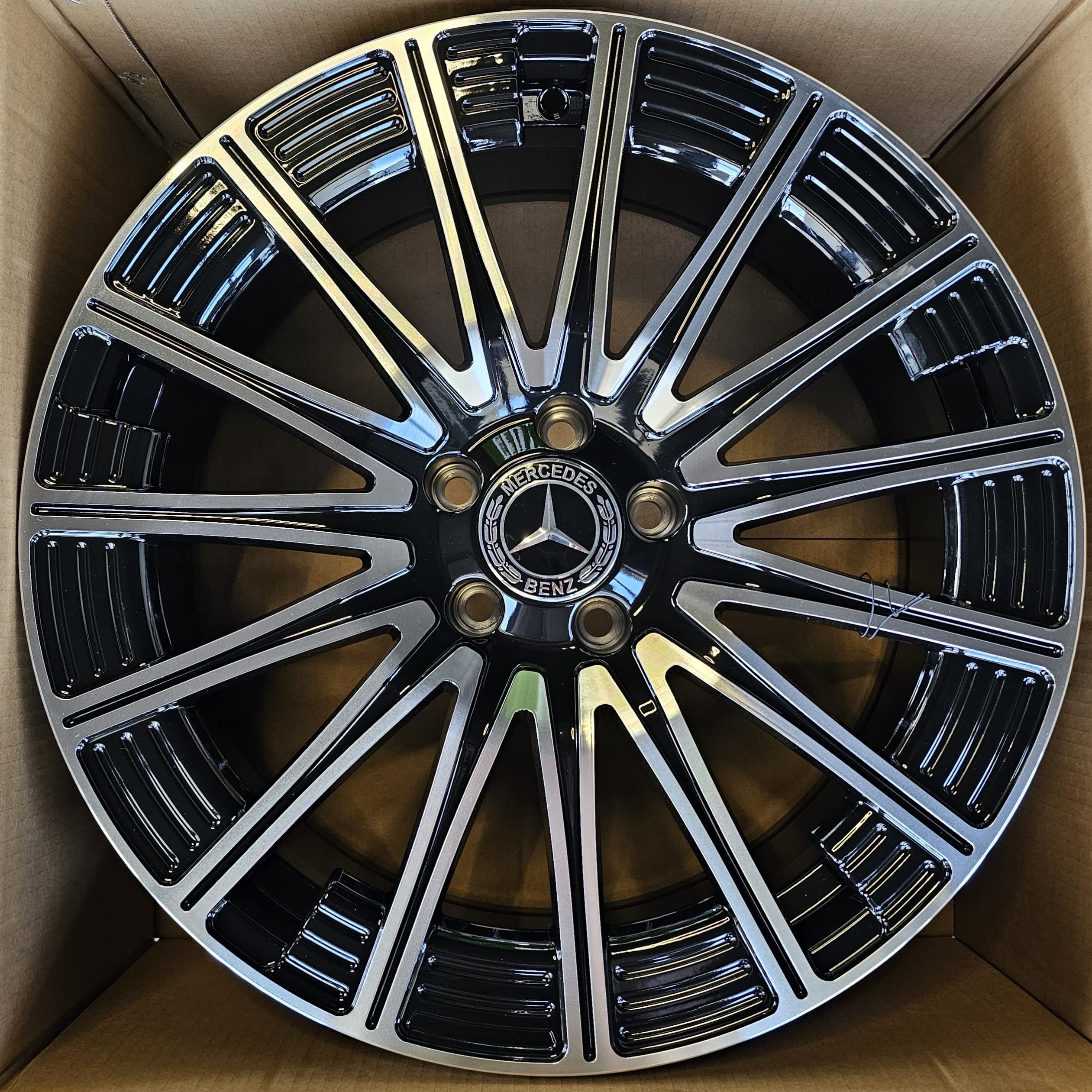 Alu Felne - 9J x19 ET42 5X112